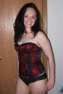 , 23  female escort, kitchener